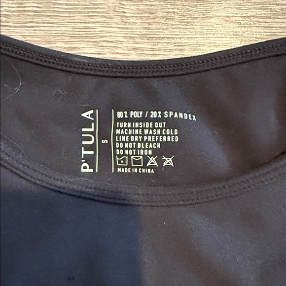 P’TULA cropped tank. - Picture 2 of 3